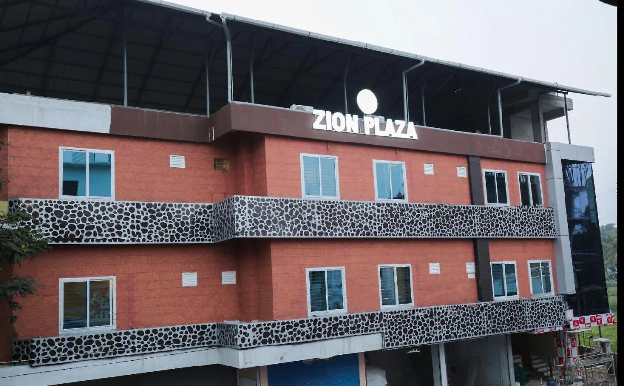 Treebo Trip Zion Plaza Hotel Nedumbassery
